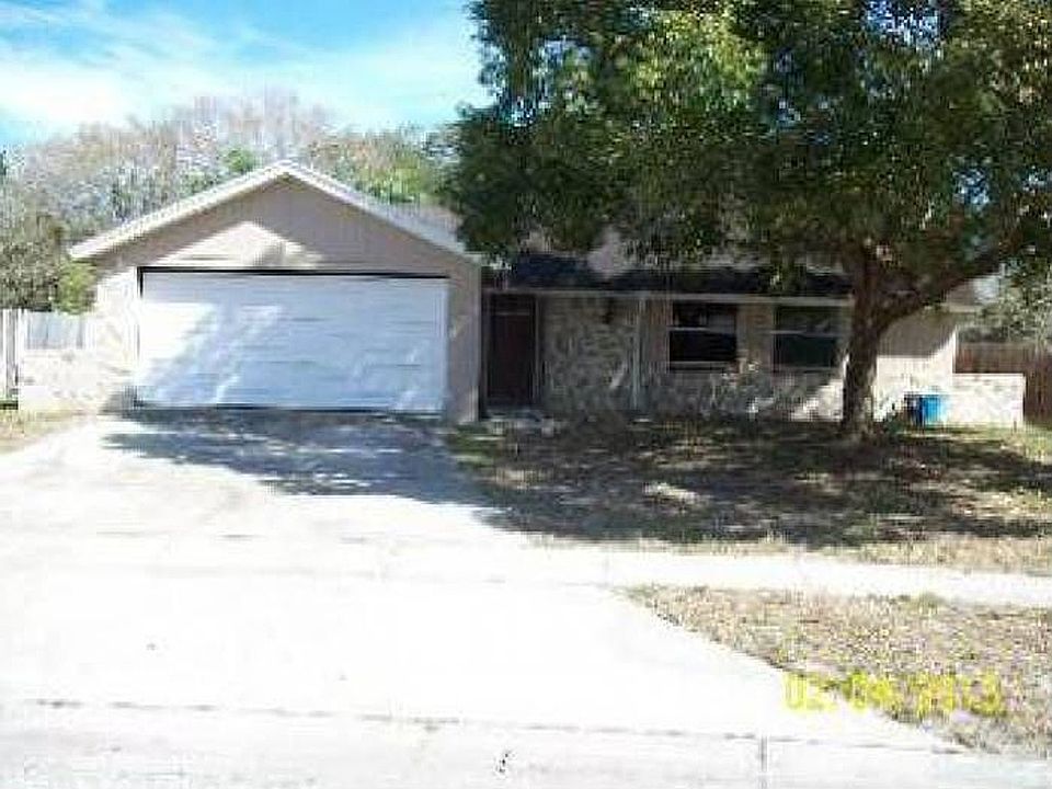2nd image of 6819 Wayside Ct