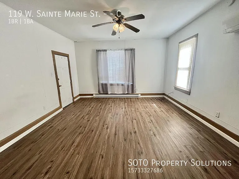 119 W Sainte Marie St #C — Photo 2