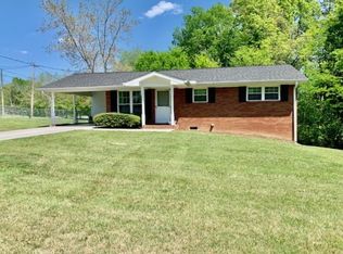 2252 Williams Dr, Dalton, GA 30721
