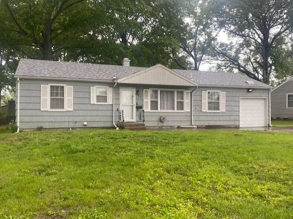 5910 Kentucky Ave, Raytown, MO 64133