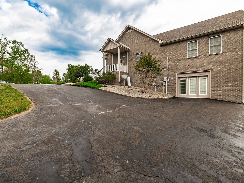 28th image of 1103 Johnny Spears Rd