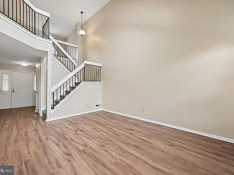 9 Miniver Ct — Photo 11