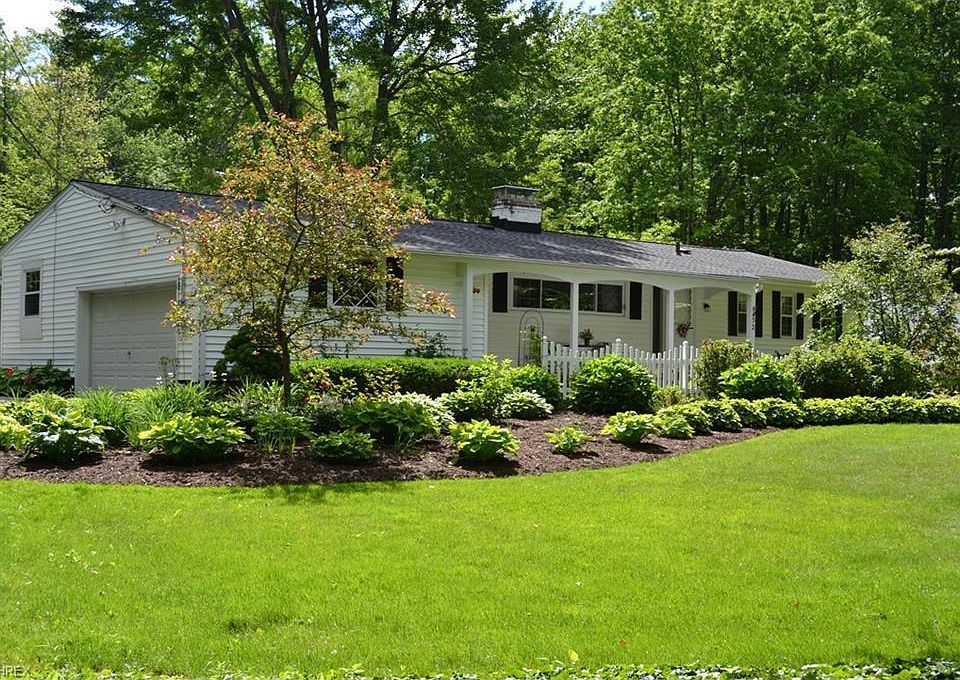 1st image of 52 Daisy Ln