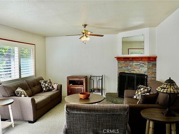 4th image of 22911 Redwood Way