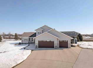 722 42nd Ave S, Moorhead, MN 56560