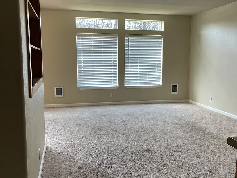 4401 Riverside Dr #B1 — Photo 5