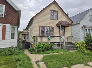 3131 W Madison St, Milwaukee, WI 53215
