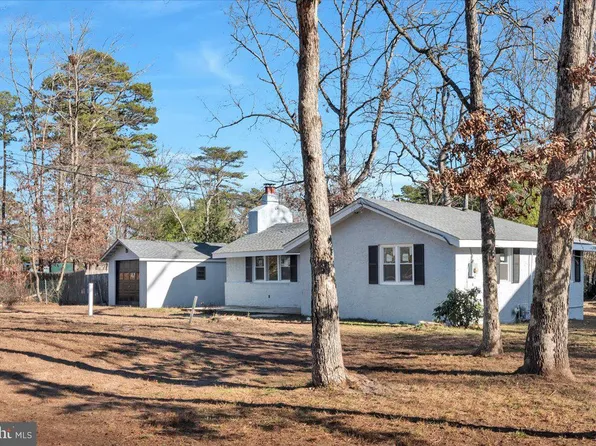 202 Braddock Ave, Williamstown, NJ 08094