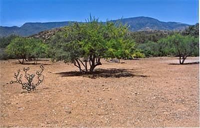 2nd image of 2540 S Quail Run