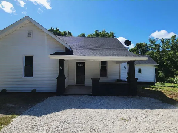 501 E Main St, Waveland, IN 47989