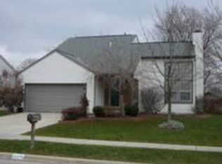 3738 Carriage Run Dr, Hilliard, OH
