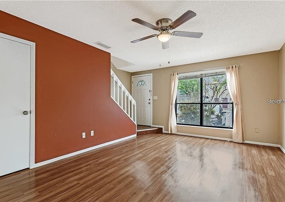 1st image of 1359 Casa Park Cir