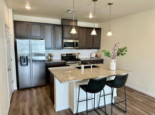 6153 N Ceylon St Building 2-308, Denver, CO 80249