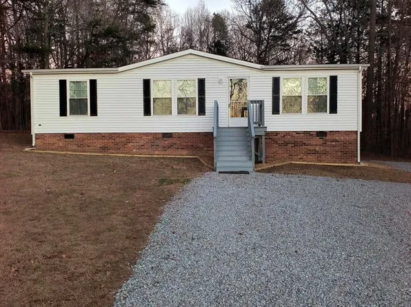 1641 Airport Rd, Ringgold, VA 24586