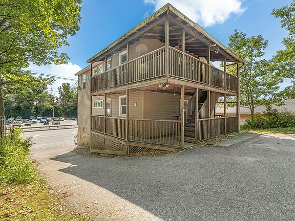 3rd image of 1150 Lisbon Street