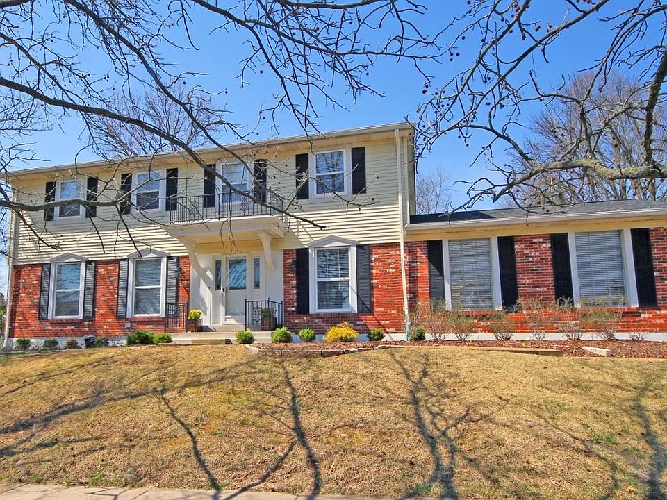 1st image of 1021 Van Dyke Dr