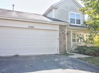 21453 Abbey Ln, Crest Hill, IL 60403