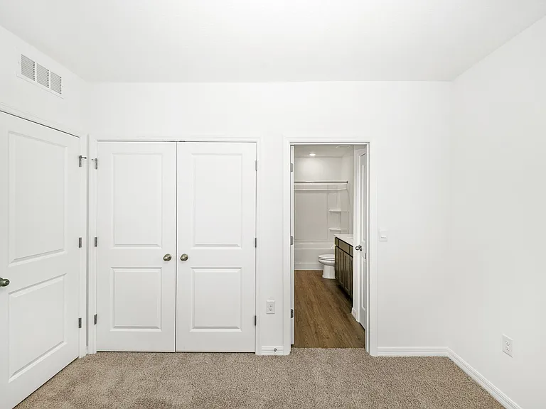 32479 Welling Blade Loop — Photo 75