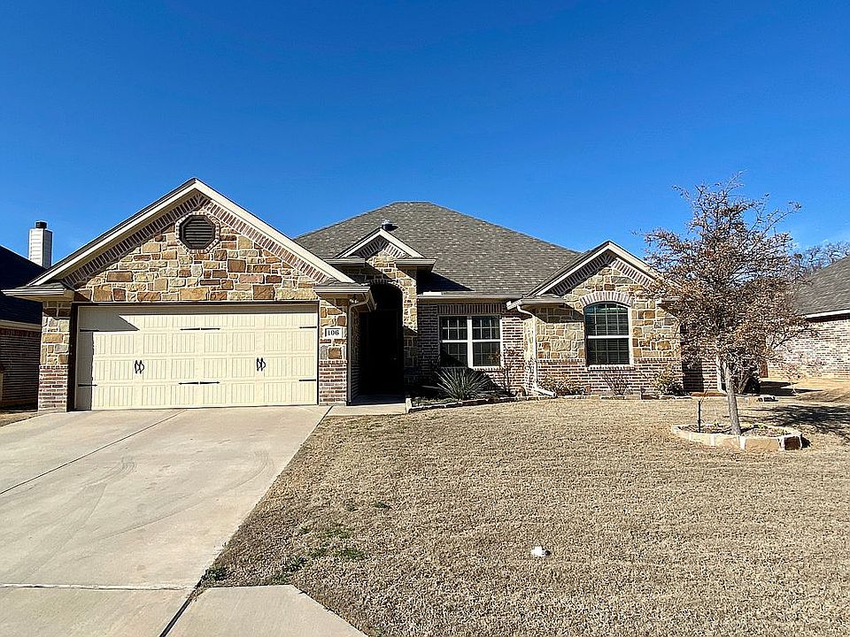1st image of 106 Donna Cir