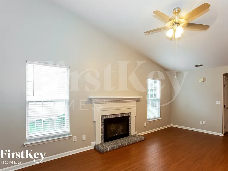 3509 Thornbrook Pl — Photo 3