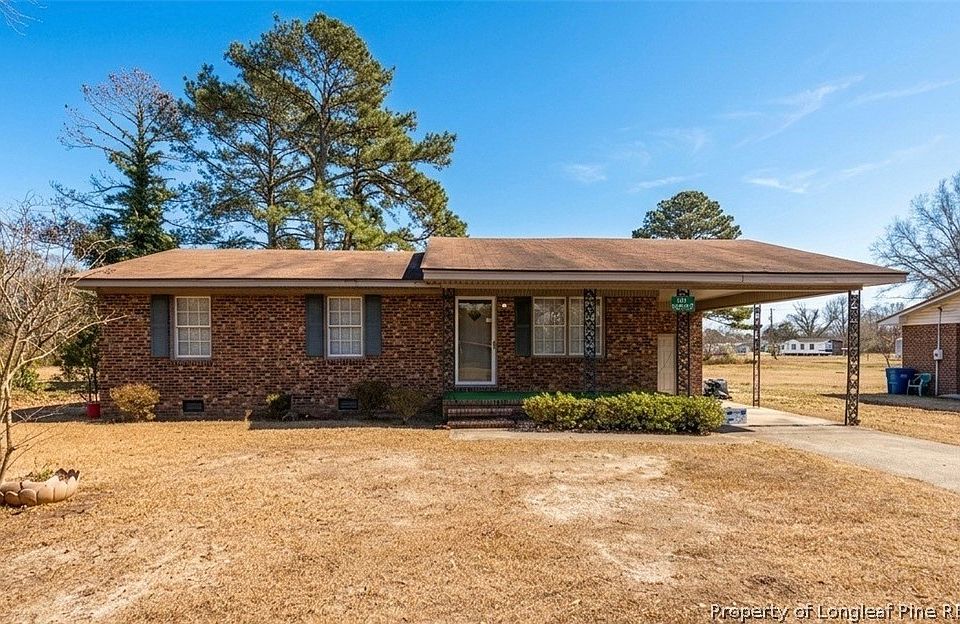 1st image of 107 E Thigpen Rd