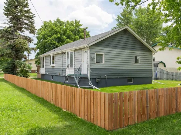 5123 N 56th St, Taber, AB T1G 1M6