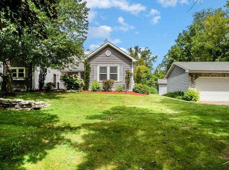 1st image of 8730 Hornbeam Ln