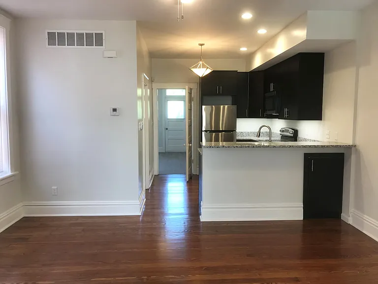 3007 Sidney St #2 — Photo 9