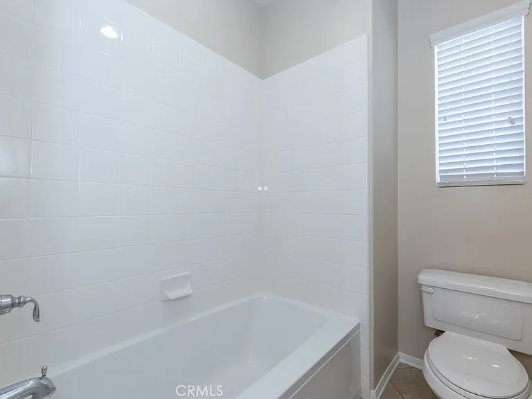 19928 Esmeralda Ct — Photo 25