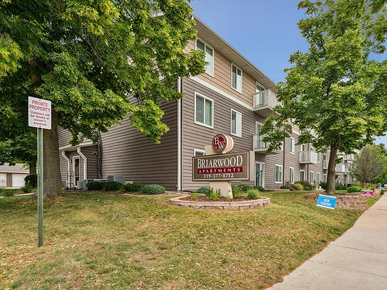 Briarwood — Photo 26