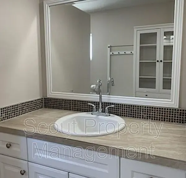 1285 Alta Vista Dr #2 — Photo 35