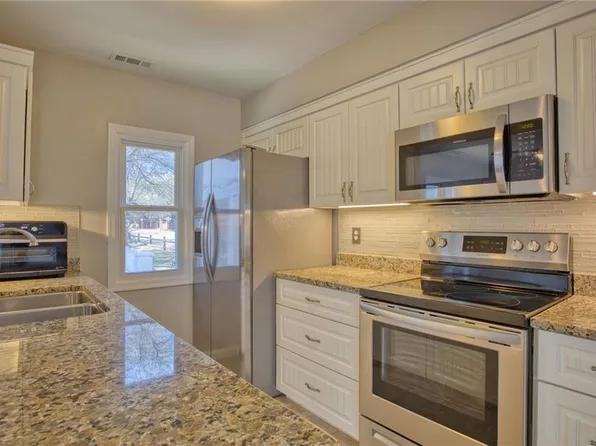 2311 Merry Oaks Ct, Virginia Beach, VA 23451