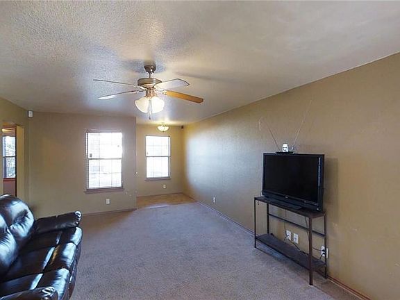 4th image of 3803 John Haedge Dr