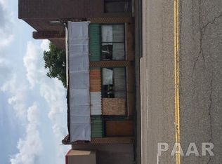 2440 N Knoxville Ave, Peoria, IL