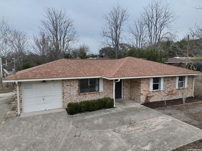 1601 Newton Steet, Kerrville, TX, 78028