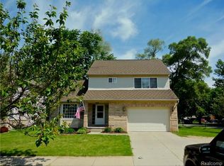 43808 Joy Rd, Plymouth, MI 48170