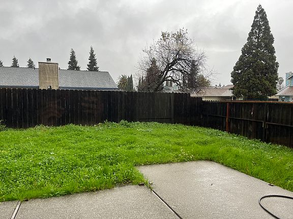 3rd image of 2502 Cartier Ct