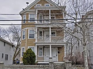 116 Oakland Ave, Providence, RI 02908