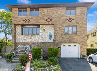 28 Daniel St, Moonachie, NJ 07074