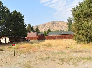 2316 Albin Dr, Entiat, WA 98822