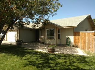 831 NW Maple Ln, Redmond, OR 97756