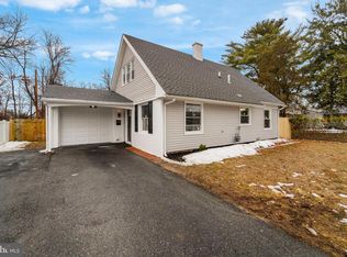 19 Spiralwood Ln, Willingboro, NJ 08046