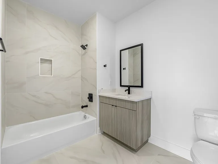 30 McAdoo Ave #305 — Photo 17