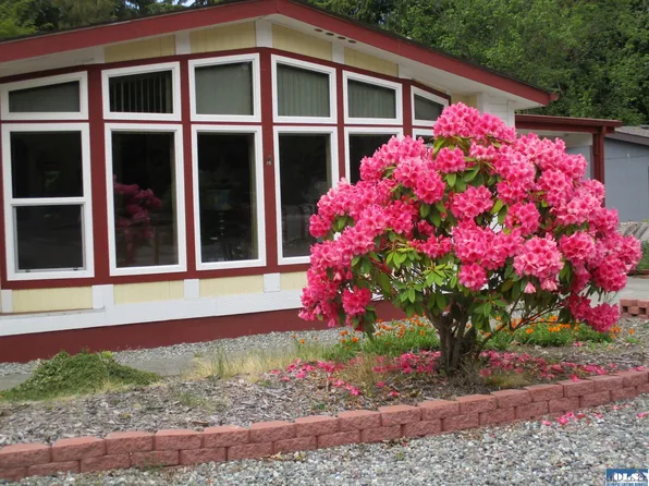 52 Ivy Ln, Port Angeles, WA 98362