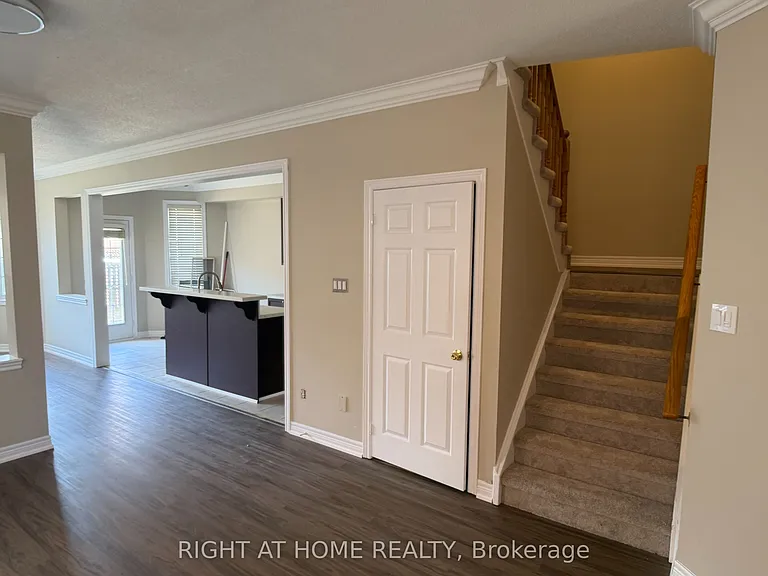 476 Mahogany Ct — Photo 12