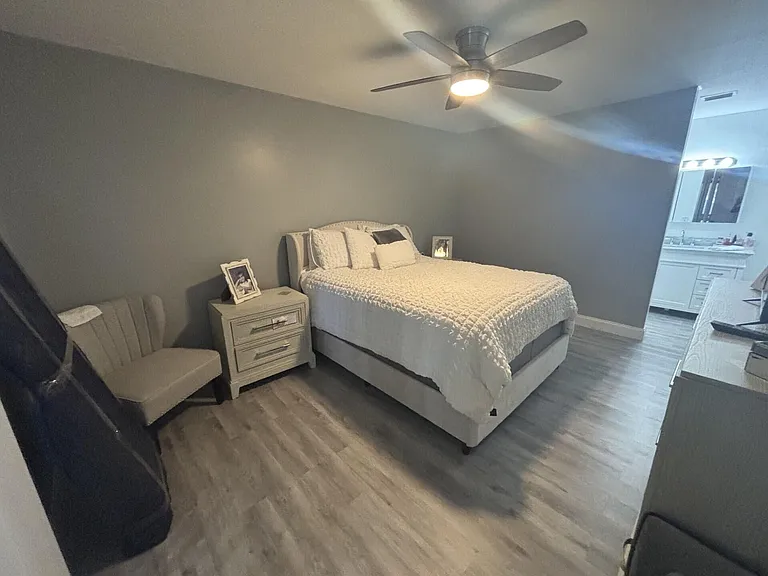 3751 Cocoplum Cir #3564 — Photo 18