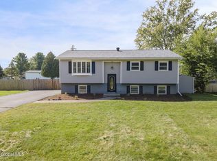 186 Middletown Road, Waterford, NY 12188