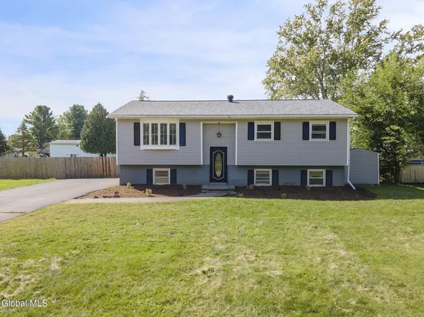 186 Middletown Road, Waterford, NY 12188