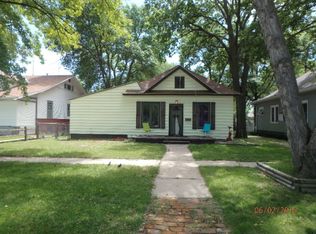 113 E 12th St, Grand Island, NE 68801