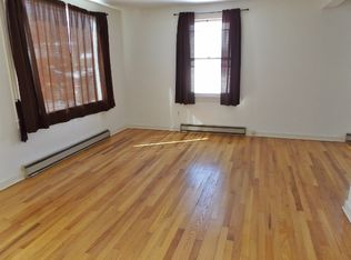 409 Easton Rd, Pearisburg, VA 24134